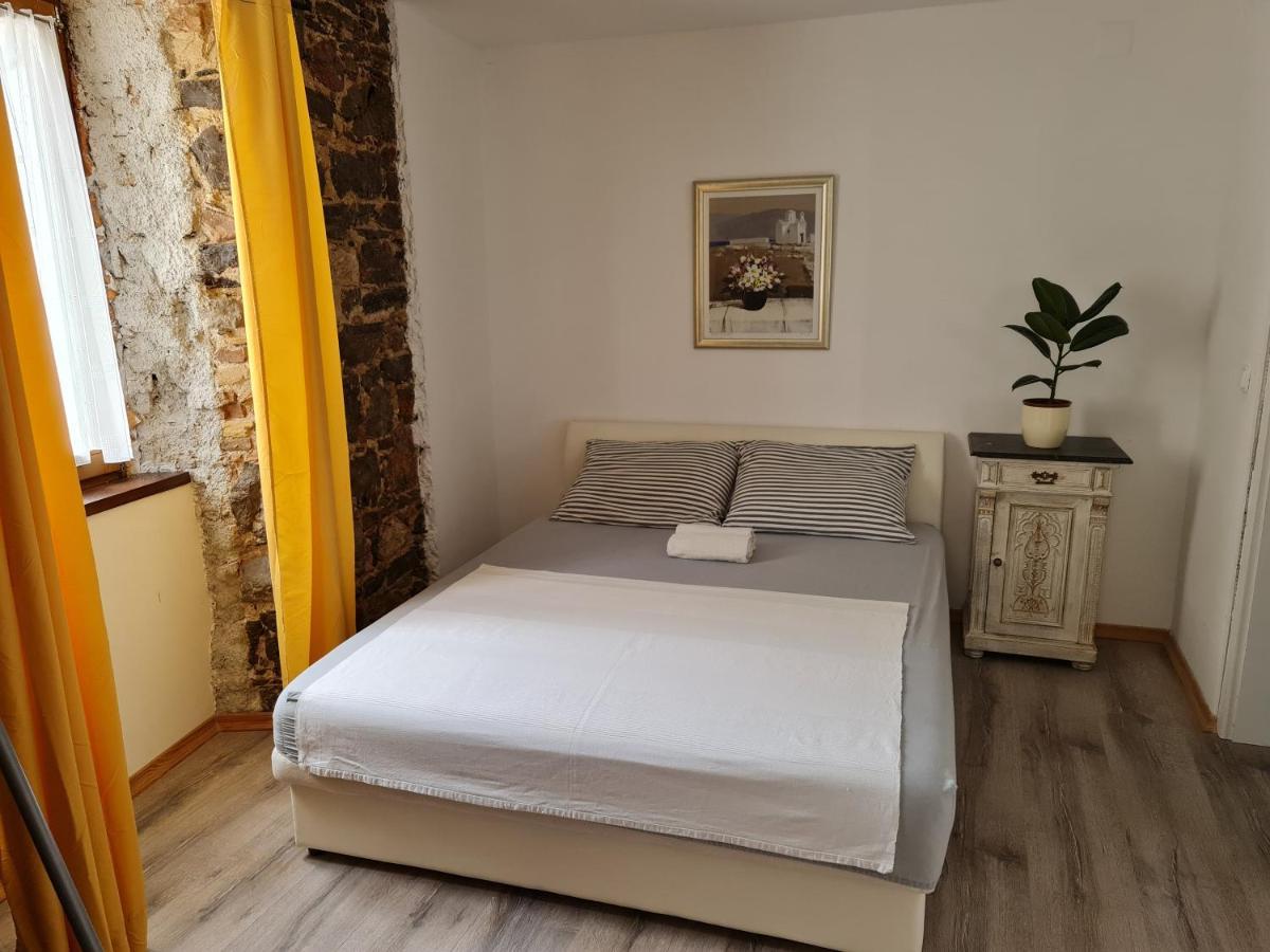 Rustic Apartment Senj  Bagian luar foto